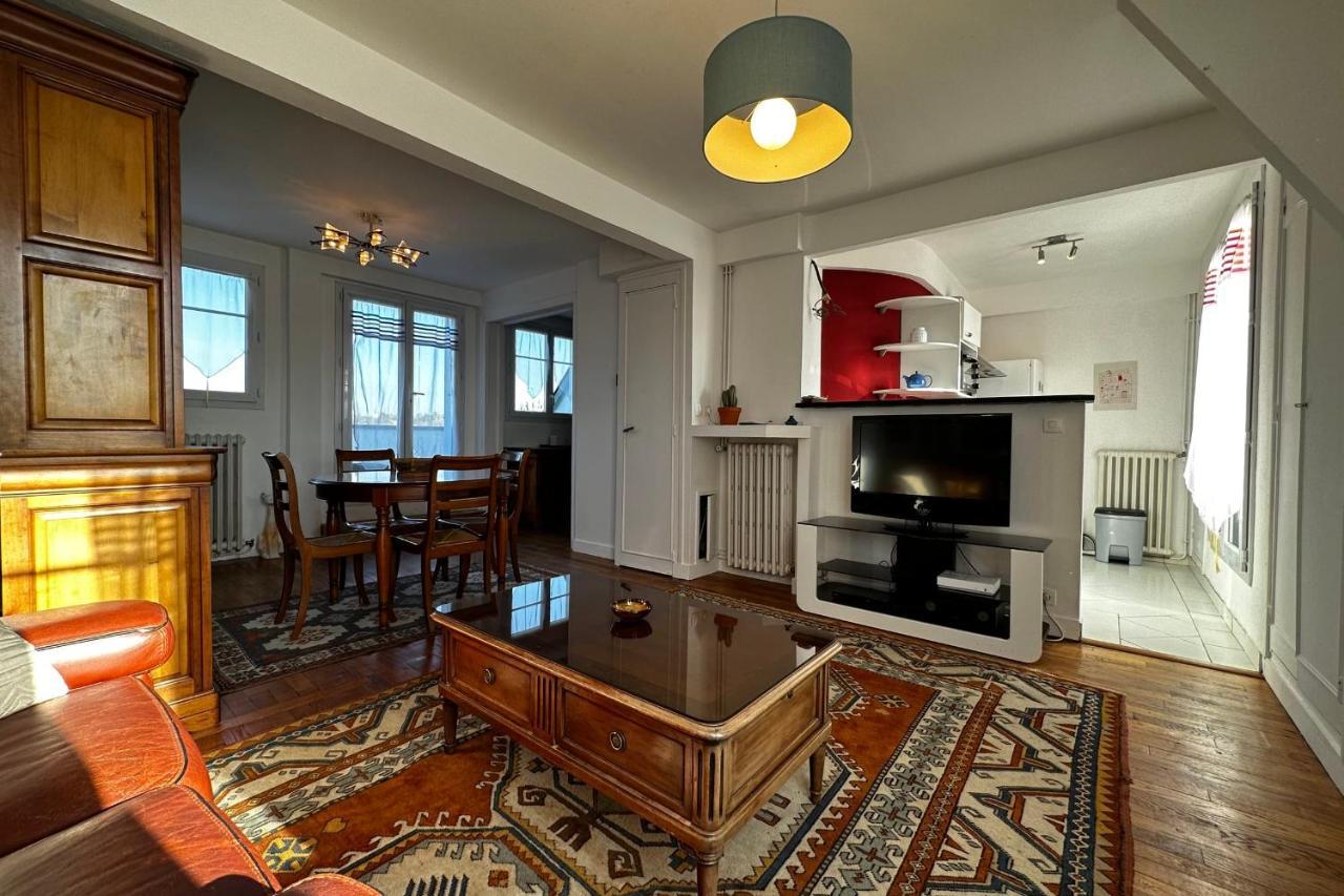 Beautiful Apartment With Terrace - Loire View Tours Exterior photo