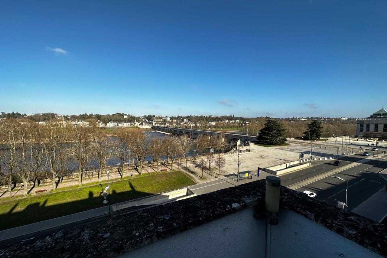 Beautiful Apartment With Terrace - Loire View Tours Exterior photo